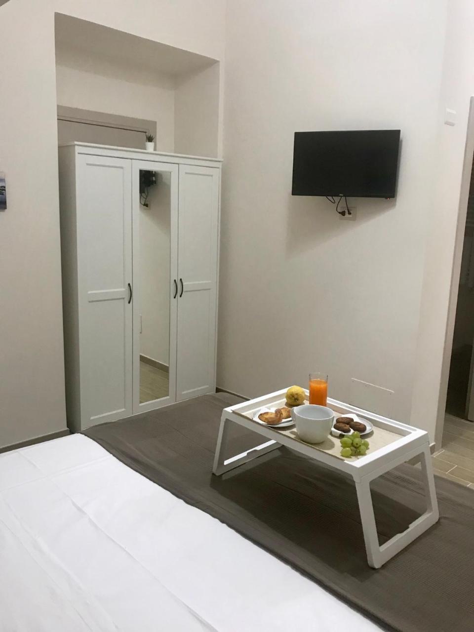 Virgilio'S Garden Acomodação com café da manhã Castellammare di Stabia Exterior foto