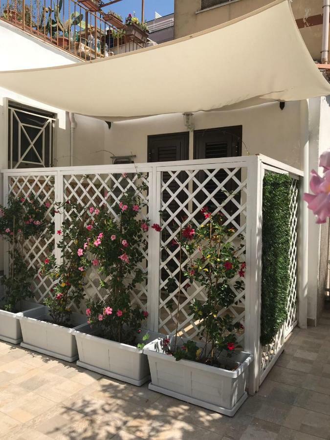 Virgilio'S Garden Acomodação com café da manhã Castellammare di Stabia Exterior foto